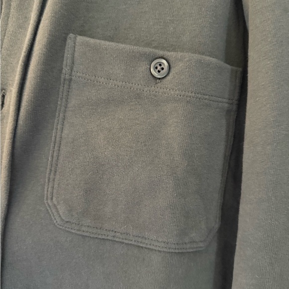 GAP Women’s Olive Green Shirt Jacket - Picture 3 of 5